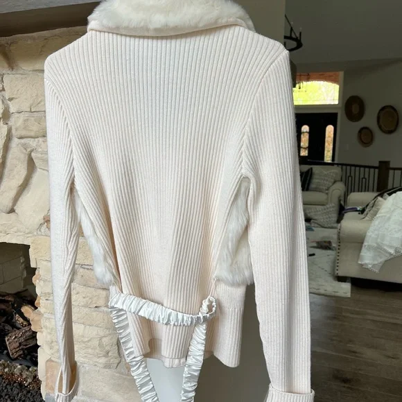 White House black market faux fur trim sweater - Picture 2 of 2